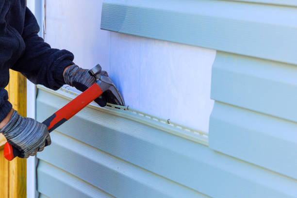 Reliable Emergency Siding Repair contractor in Clayton, NC by Creative Siding